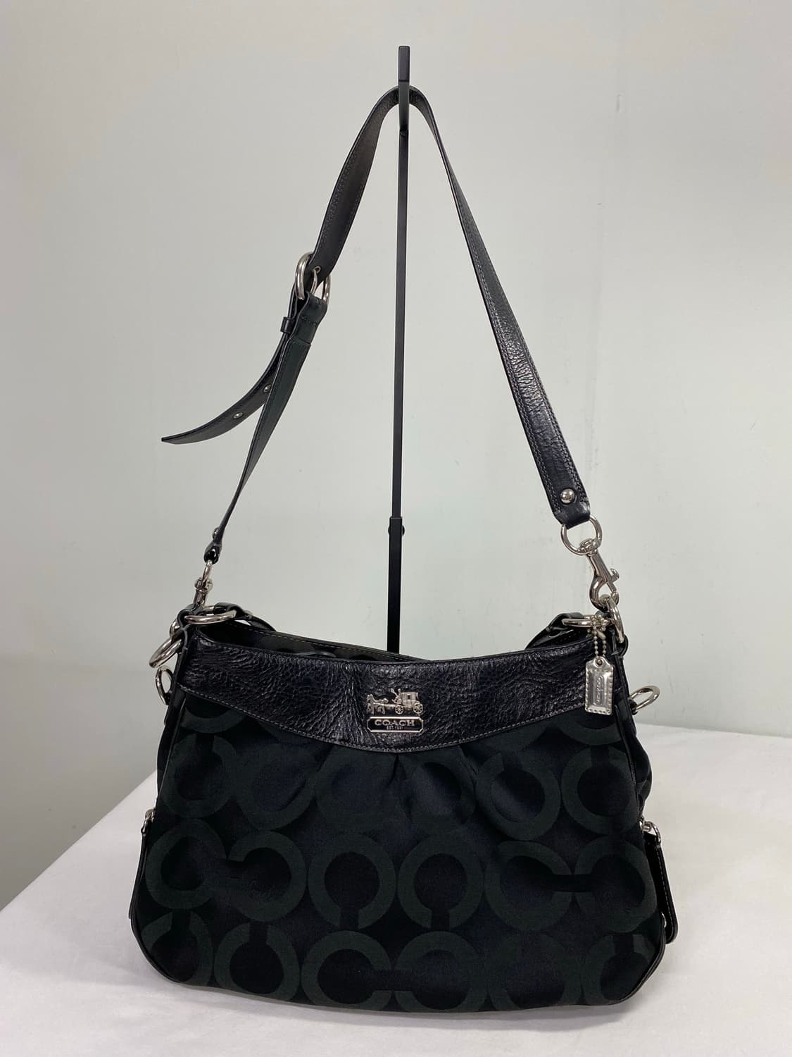 코치 Coach 블랙 시그니처 크로스백 숄더백 <4> 상품이미지1