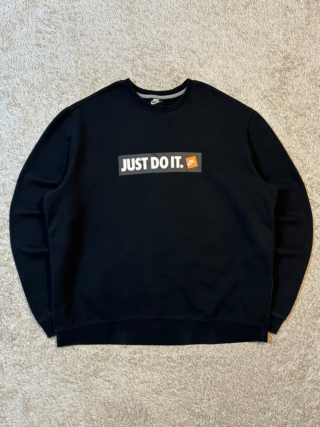 나이키 NIKE 저스트두잇 기모 맨투맨 블랙 상품이미지1