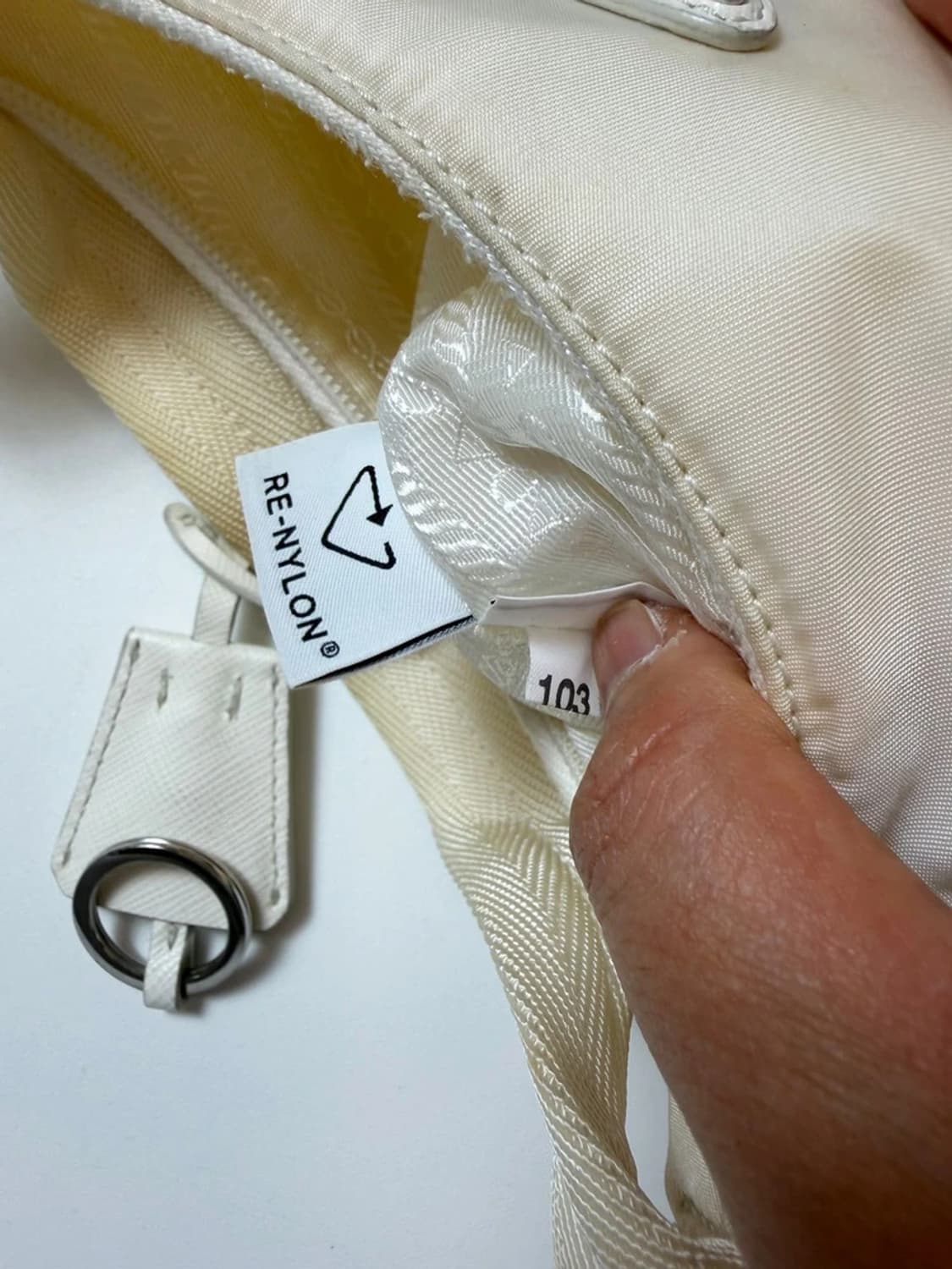 프라다 리에디션 2000 나일론 미니 호보백 Q1532 상품이미지10