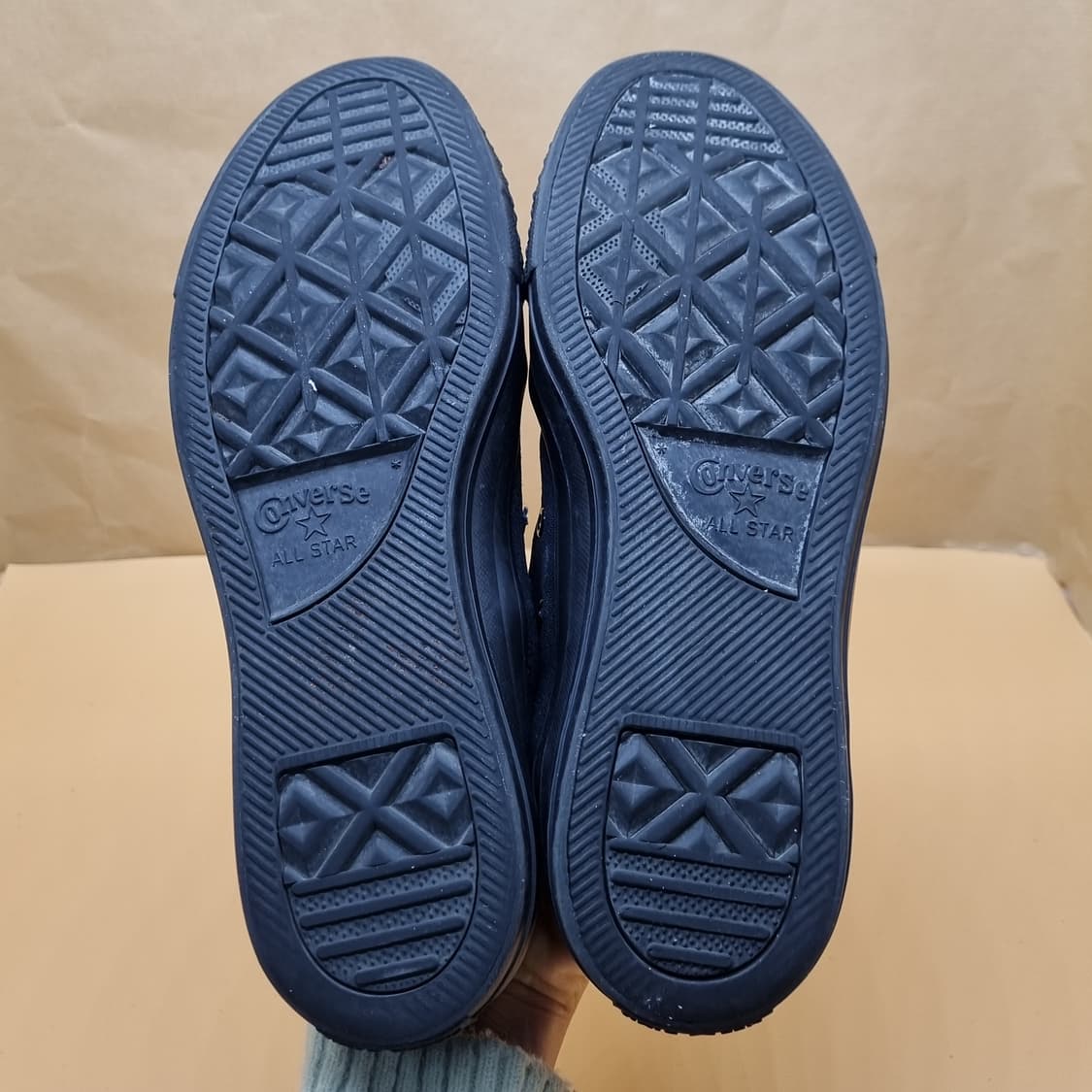 컨버스 올스타 로우 올블랙 스니커즈270 상품이미지3