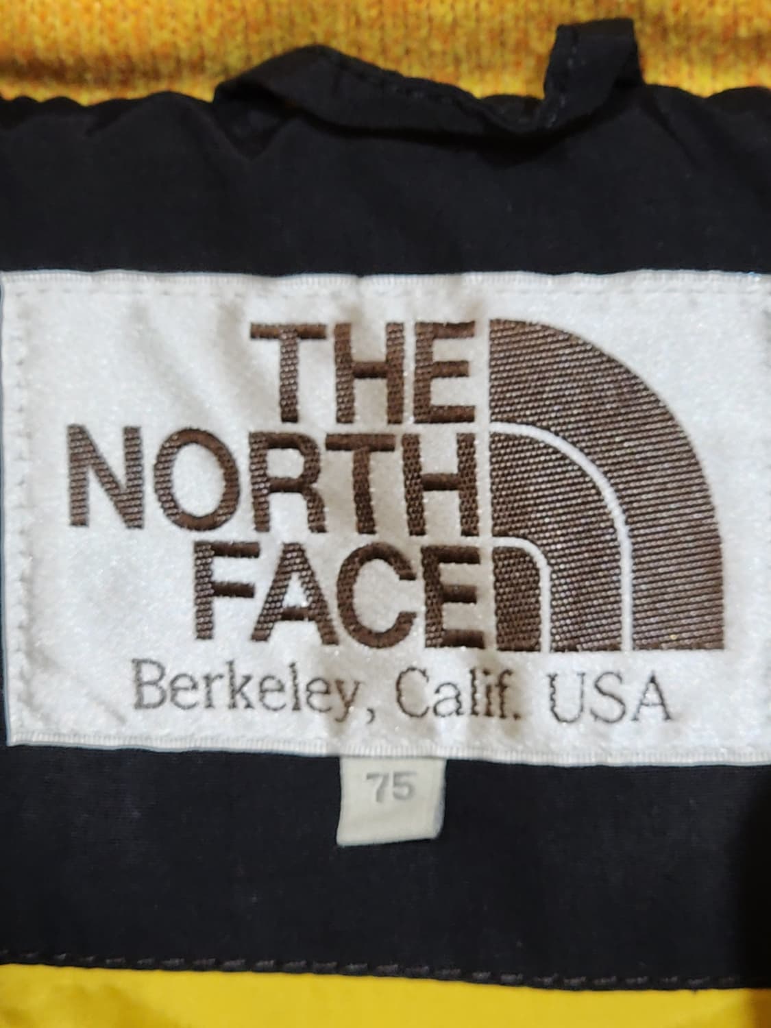 (S) 노스페이스 거위털 패딩조끼 검노 700 구스다운 베스트  상품이미지3