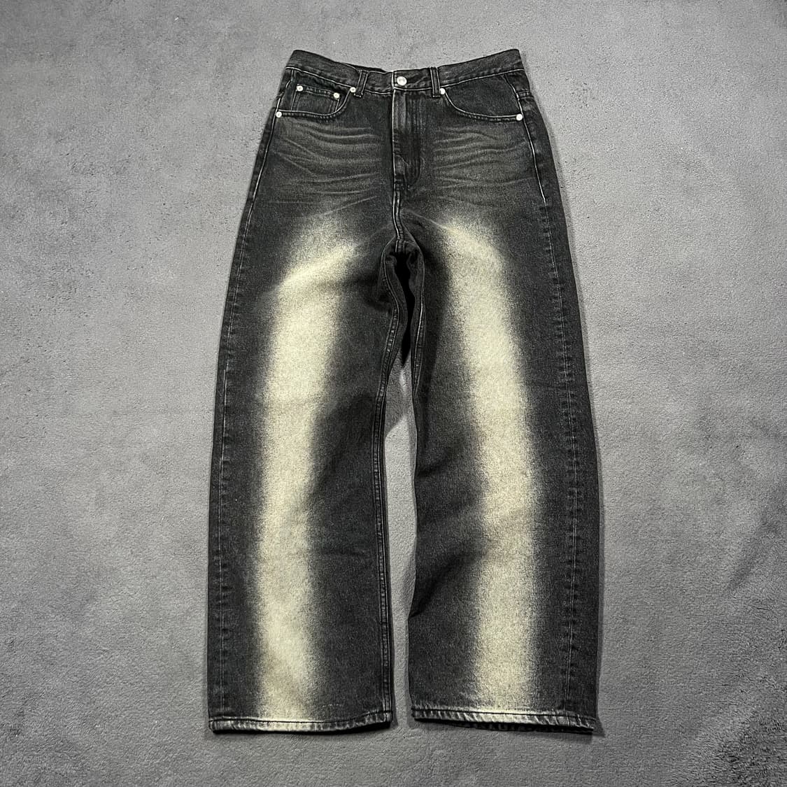 SATUR 세터 워싱 흑청 데님 팬츠 상품이미지1