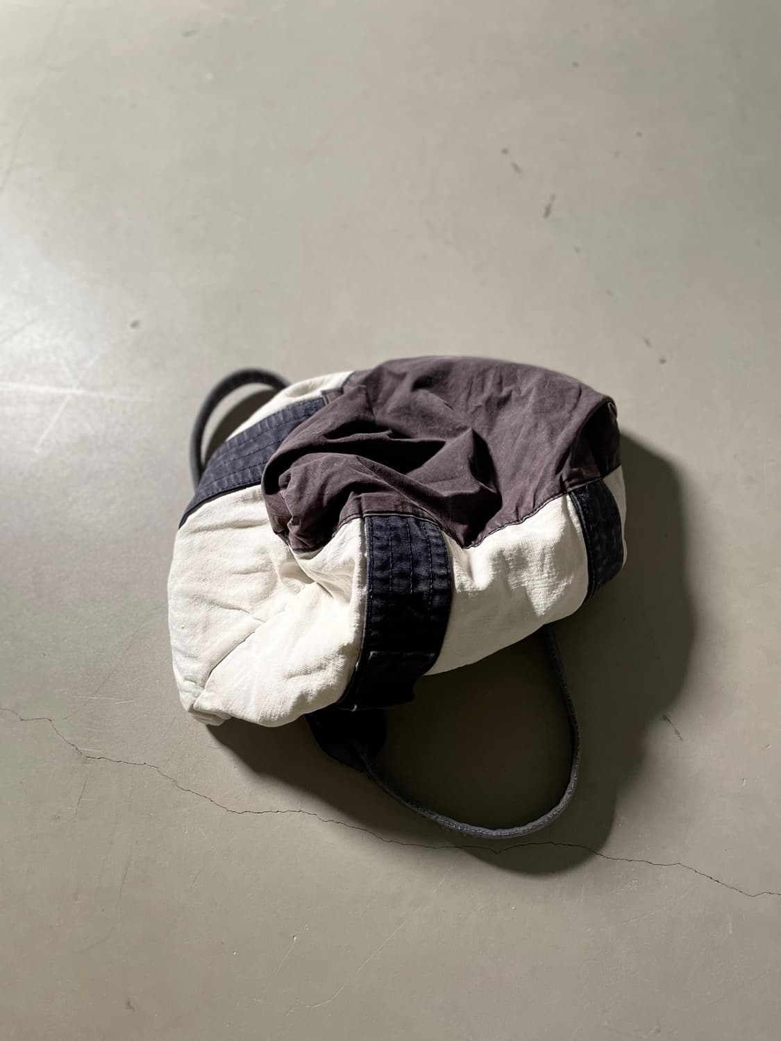 어 리인카네이션 키 Tote Bag 상품이미지5