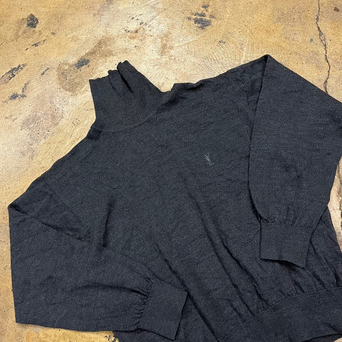 [정품/95] 입생로랑 블랙 터틀넥 니트 b16 상품이미지1