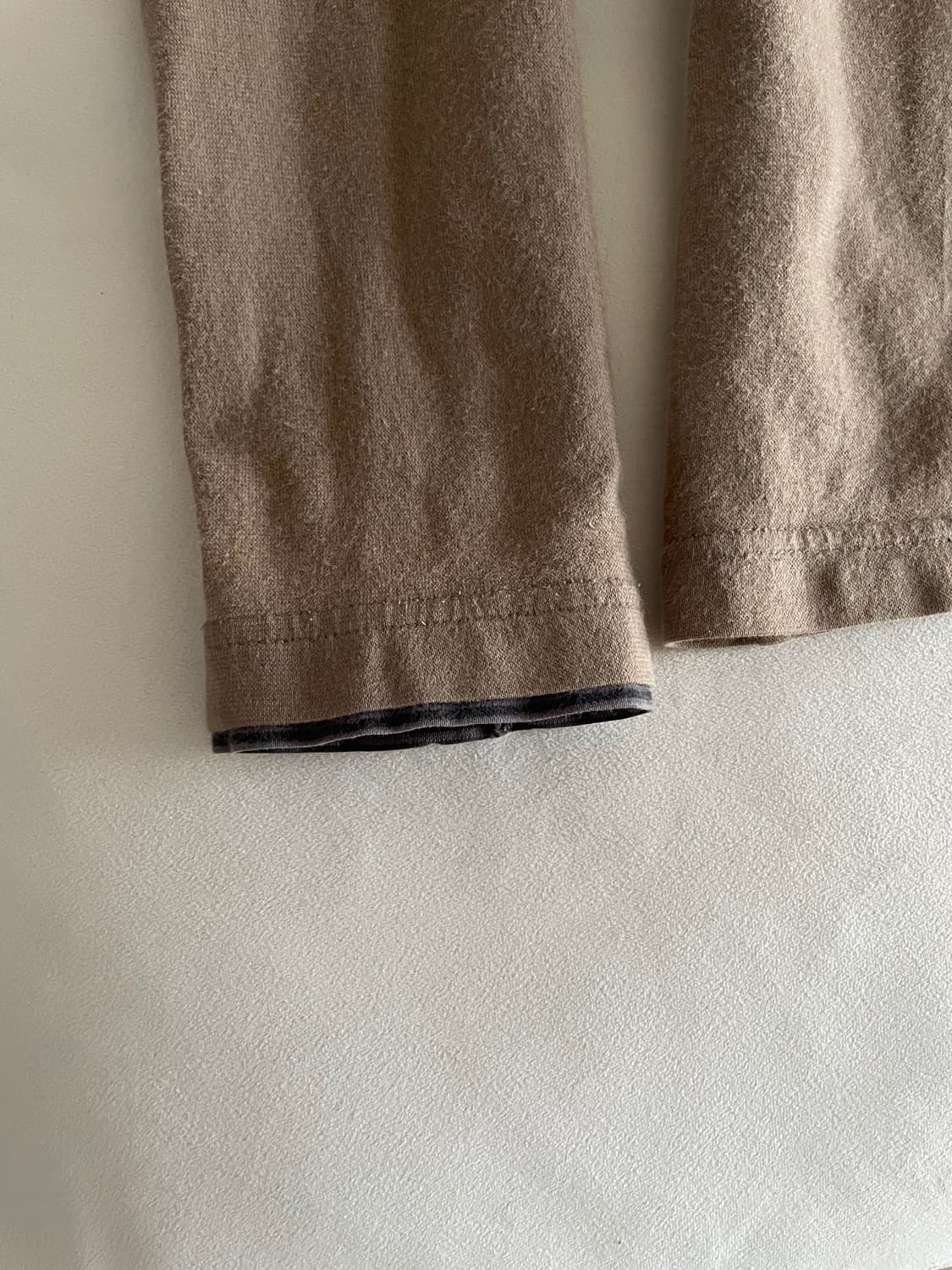 Vintage brown skull print long sleeve 상품이미지4