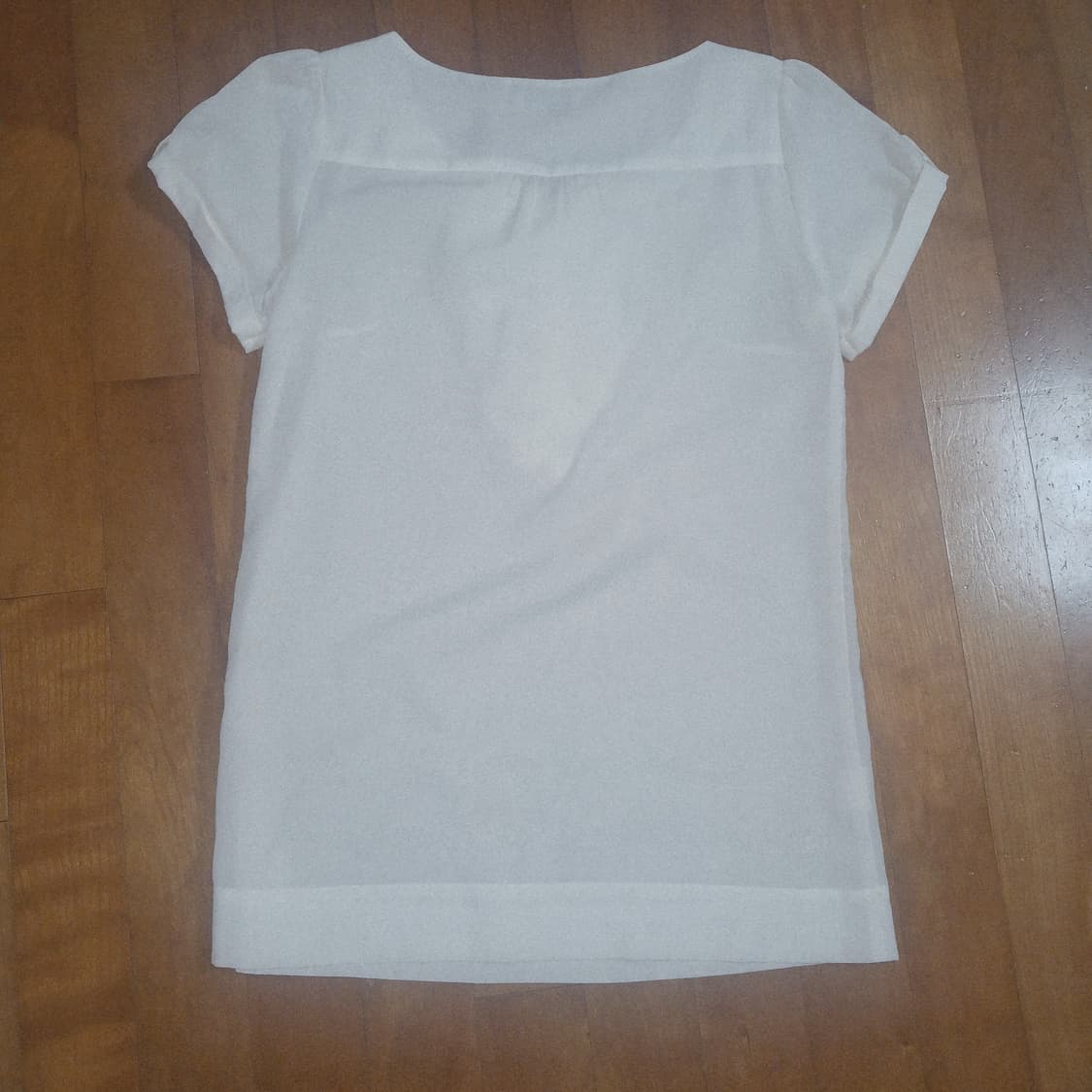 클로비스 프릴 블라우스 상품이미지2