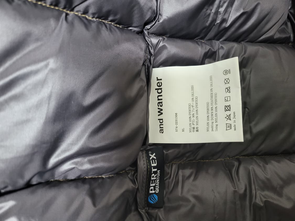 (새상품)and wander 앤드원더 다이아몬드 퀄팅 경량 다운 패딩 상품이미지9