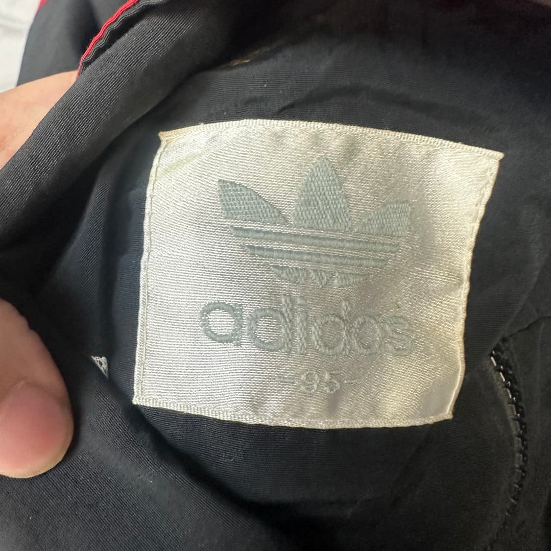 아디다스 90s 삼선로고 블랙바람막이 95 상품이미지3