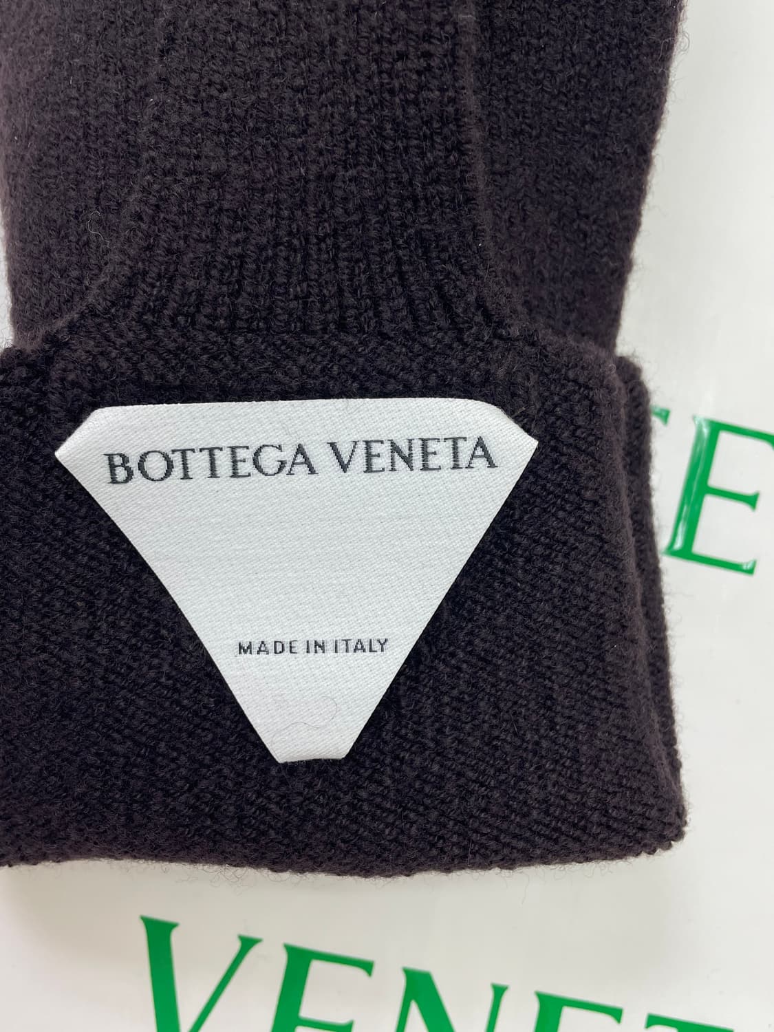 새상품 보테가베네타 울 캐시미어 장갑 넥워머 장갑 다크 브라운 컬러 상품이미지7