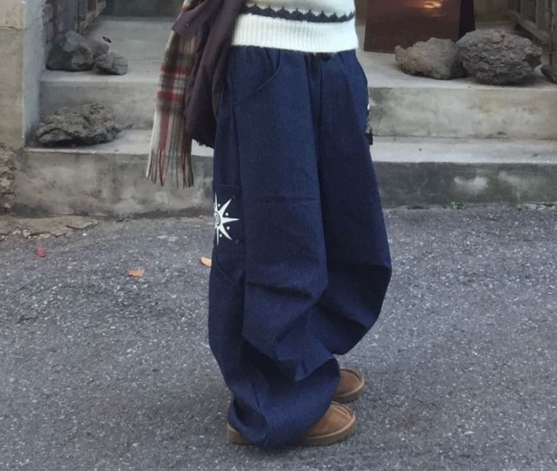 스트라이프 백포인트 핀턱 팬츠 상품이미지1