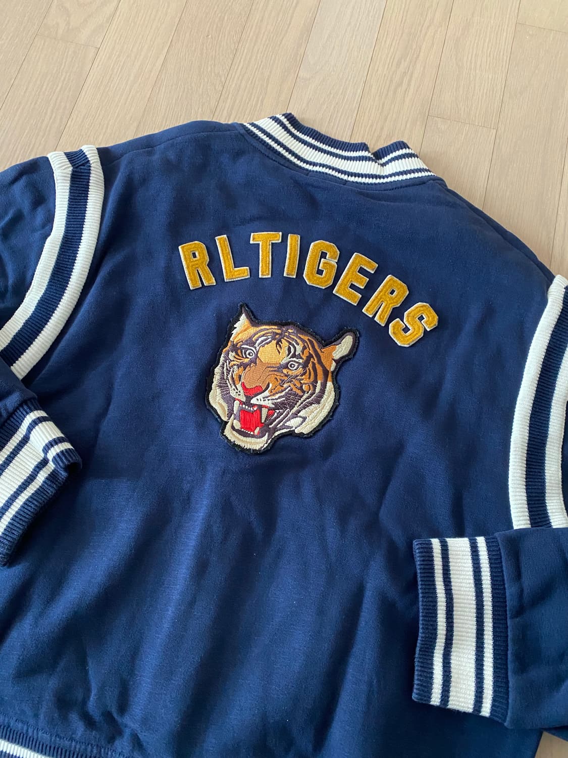 폴로 루나 뉴이어 타이거 바시티 xl 상품이미지4