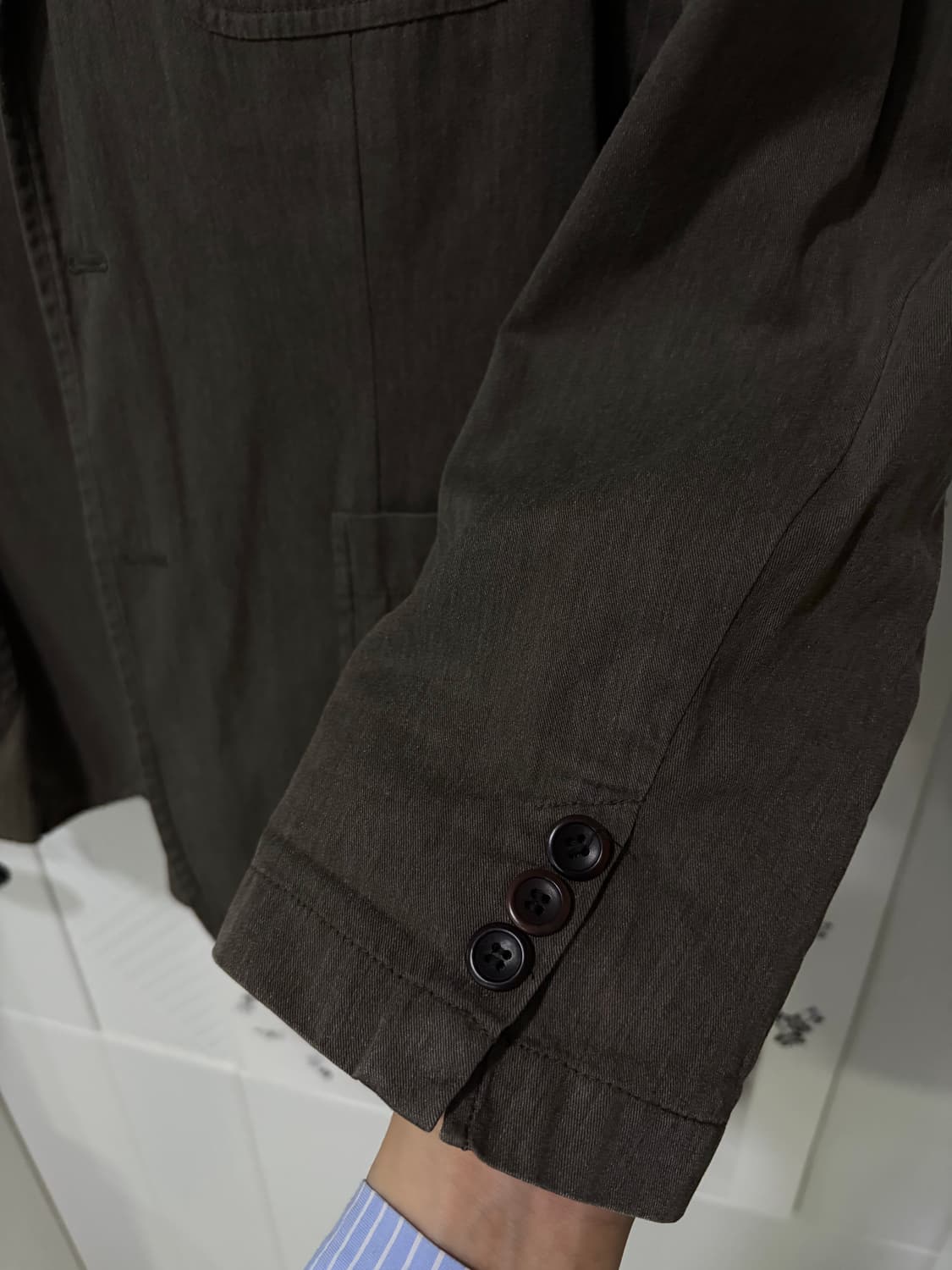 C.P. 컴퍼니 브라운 면 자켓 상품이미지4