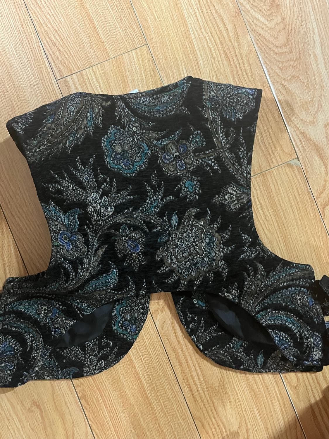 낫컨벤셔널 블랙 페이즐리 벨벳 코르셋 탑 상품이미지2