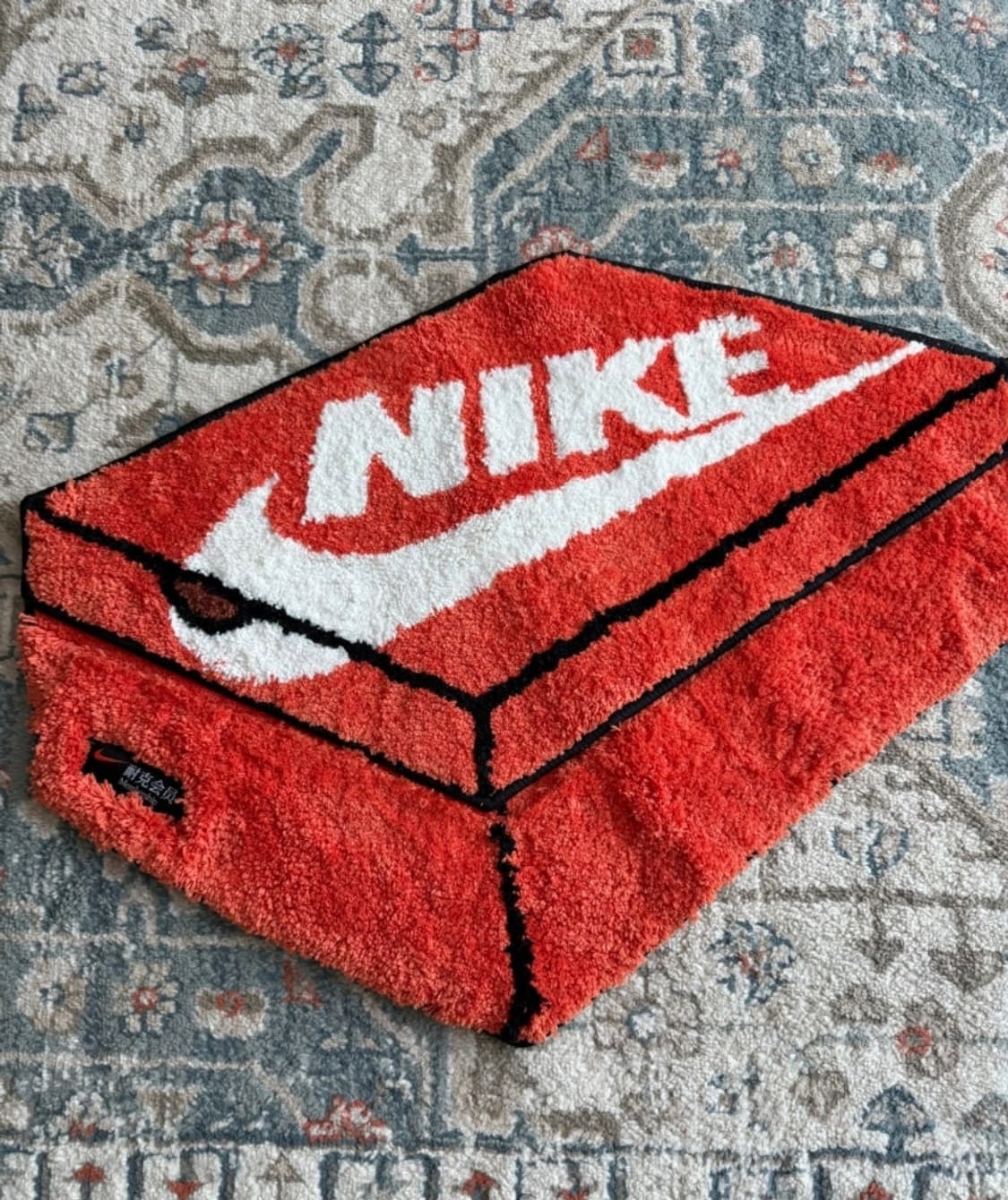일본 새제품 나이키 한정판 에디션박스러그 매트 인테리어 룸일본과 한 의자 상품이미지1