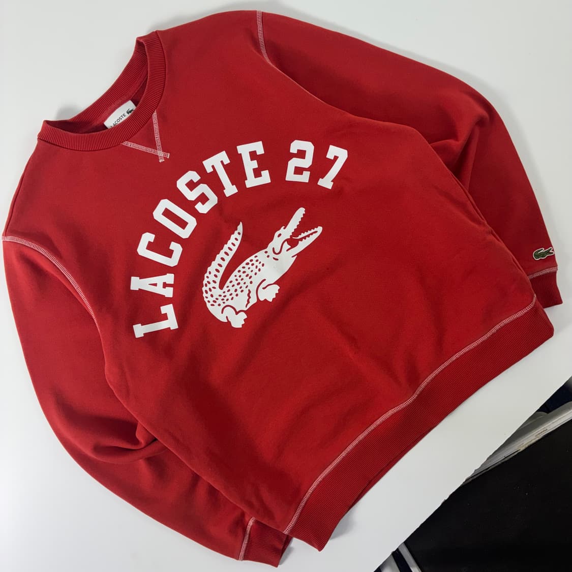 Lacoste  라코스테 빅크록 레터링 레드 맨투맨  상품이미지2