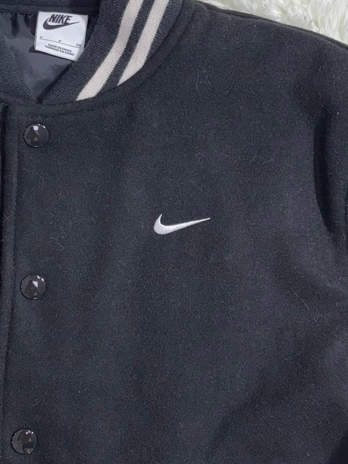 나이키 블랙 울 스우시 바시티 자켓  상품이미지5