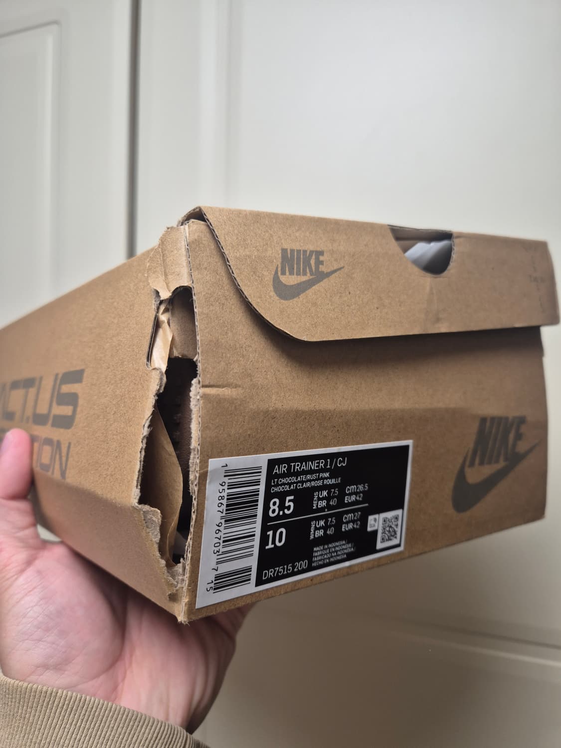 [새상품/265] 나이키 x 트래비스 스캇 에어 트레이너 1 상품이미지5