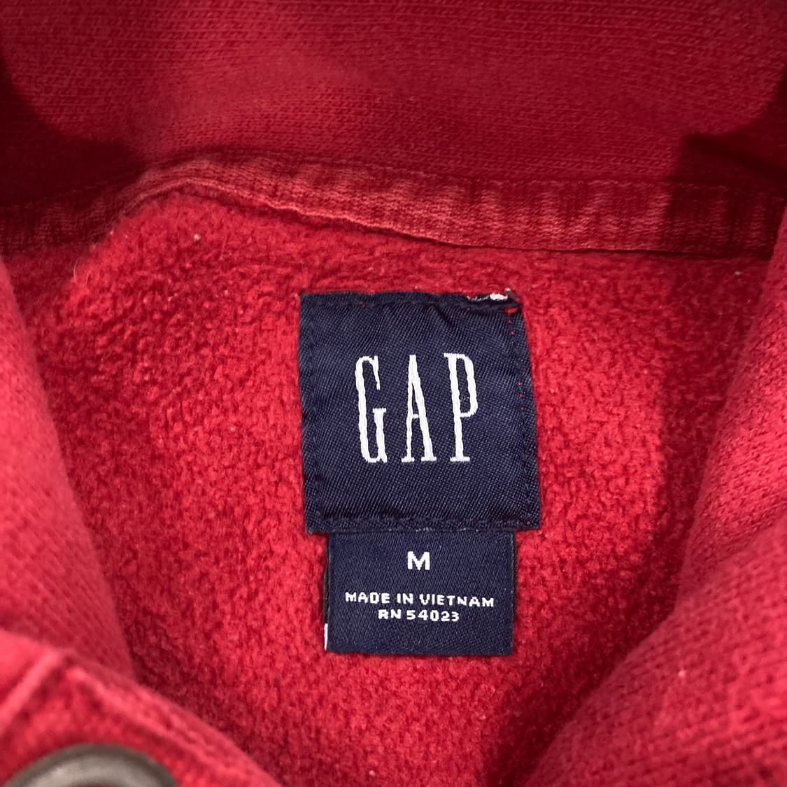 GAP 레드 컬러 스펠아웃 빅로고 후드티 상품이미지3