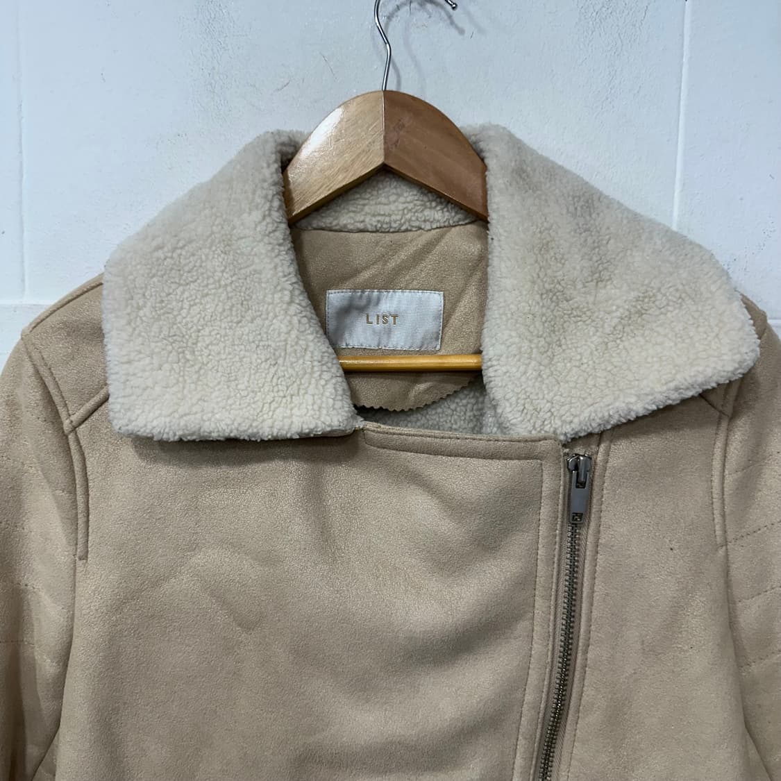 List 무스탕 상품이미지2