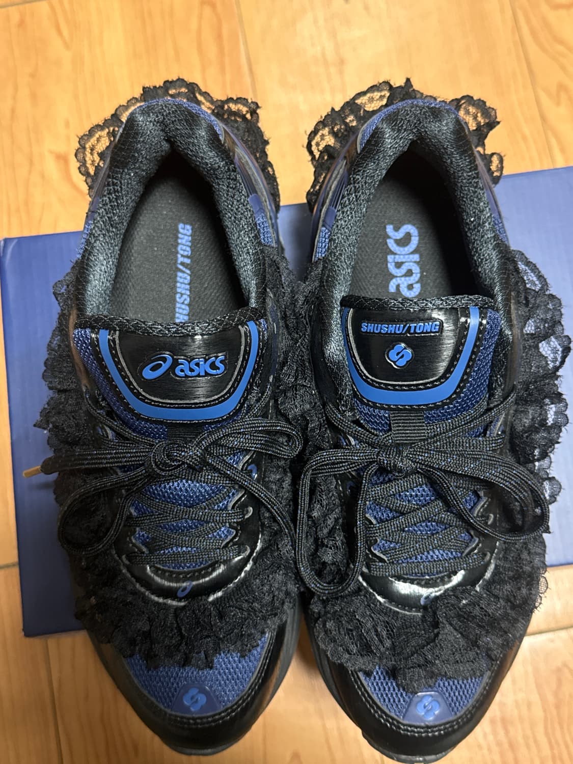 아식스 x 슈슈통 젤 키네틱 플루언트 블루 익스팬스 모나코 블루 240 상품이미지3