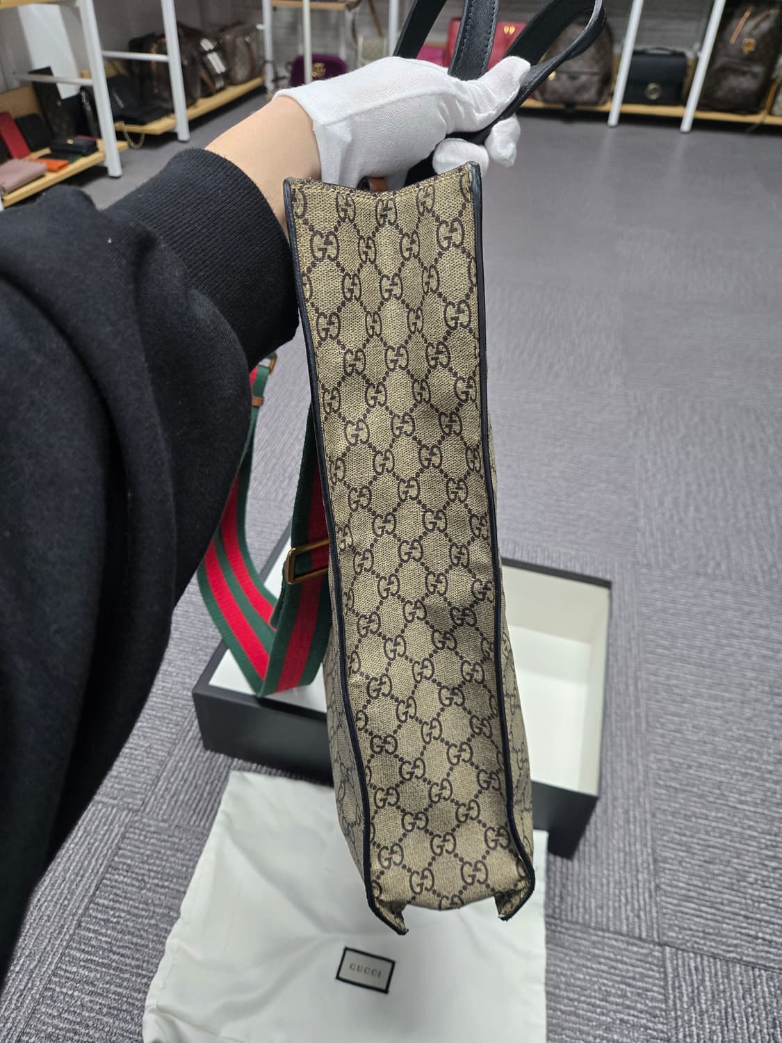 [특가][정품] 구찌 꿀벌 토트백 상품이미지4