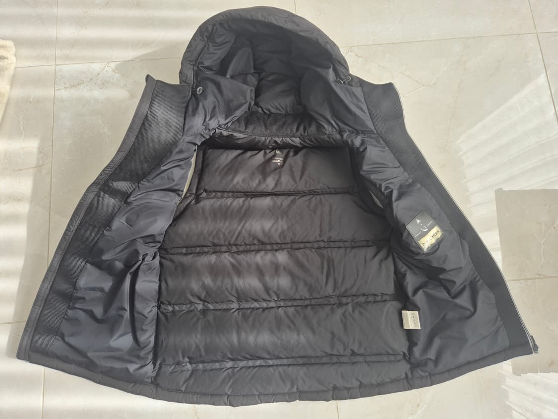르꼬끄 듀라썸 다운 베스트 패딩조끼 거의 새것 상품이미지4