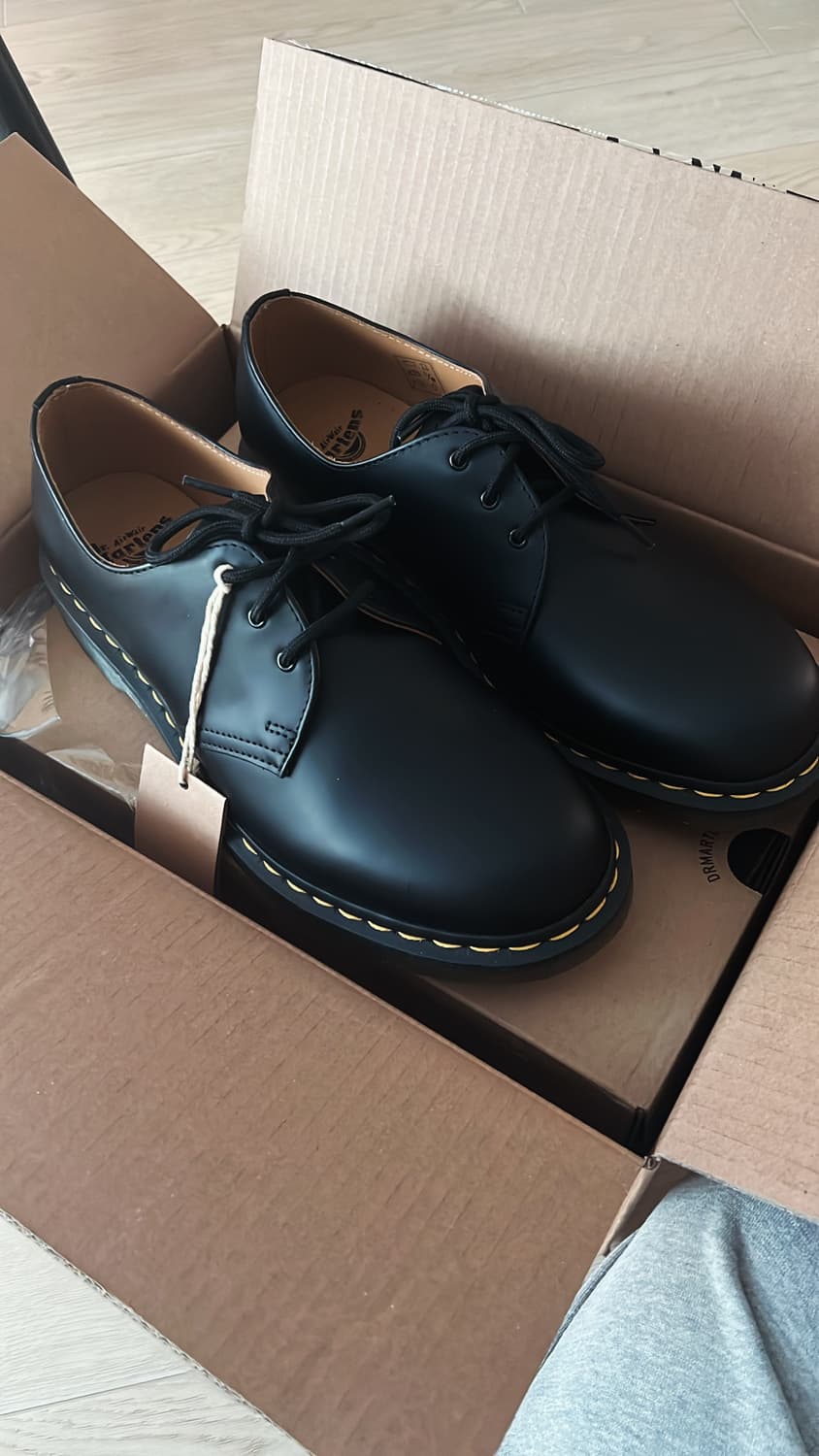 닥터마틴 1461 스무스 블랙 290 사이즈 미스로 판매합니다 상품이미지2