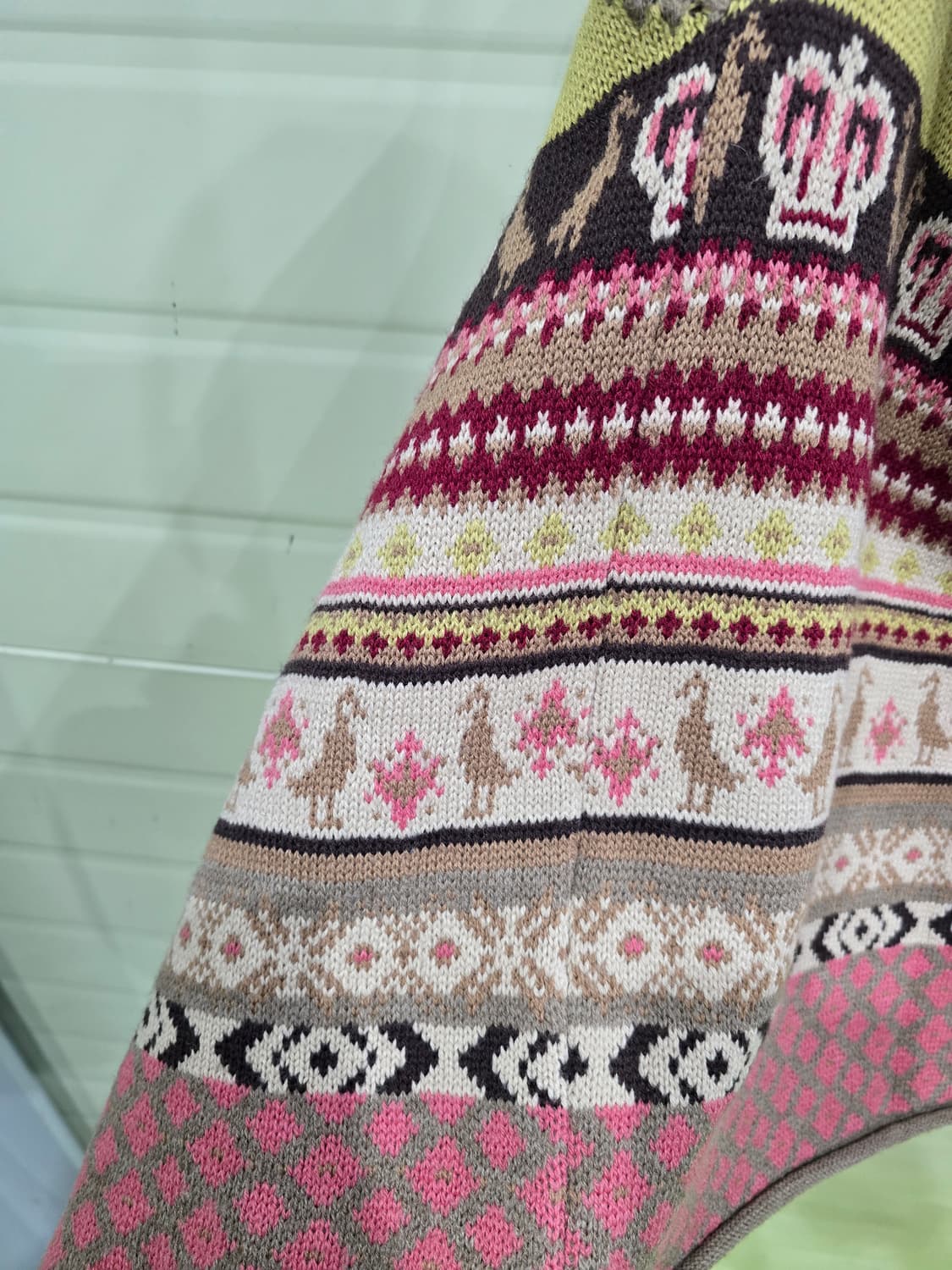 Thursday Island  패턴 니트 조끼 가디건 베이지 상품이미지5