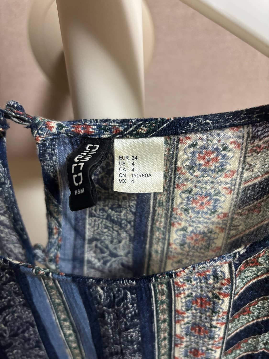 H&M 오리엔탈 패턴 블라우스 상품이미지4