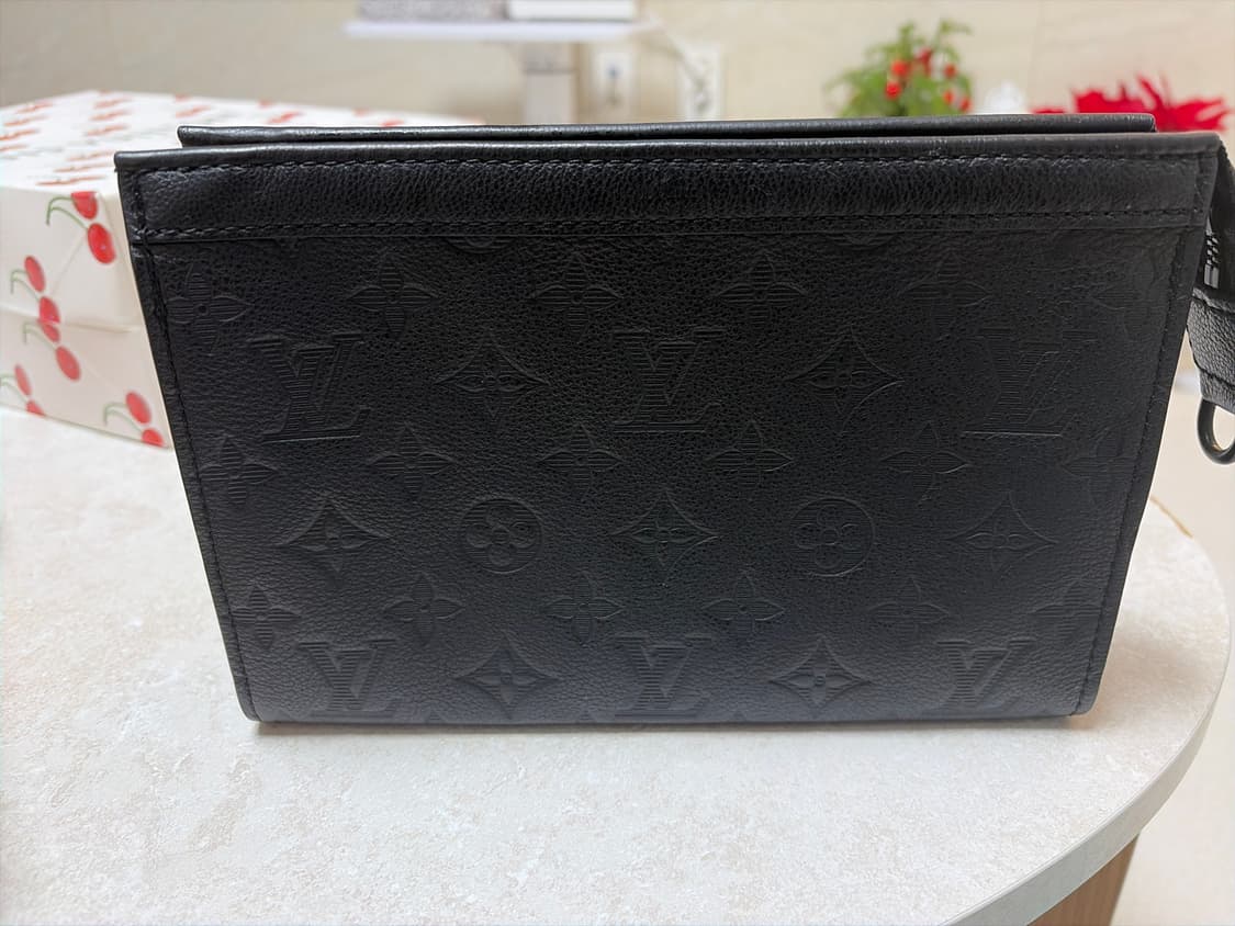 루이비통 가스통 웨이브 블랙 직거래합니다 상품이미지6