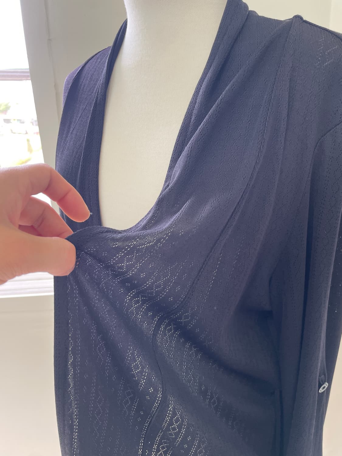 꾸레쥬 드레이프 자카드 패턴 가디건  상품이미지6