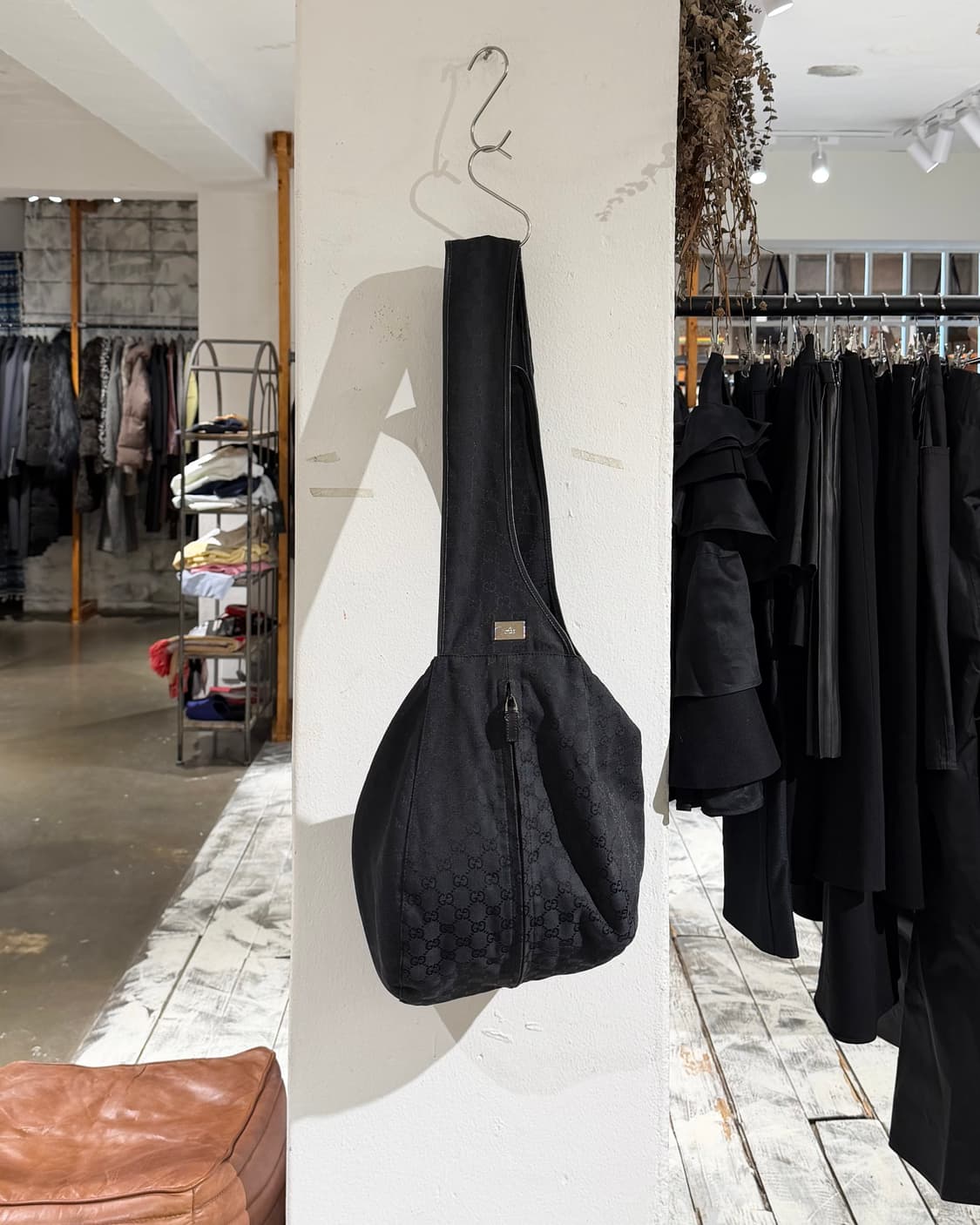 구찌 블랙 나일론 GG 캔버스 호보백 상품이미지3