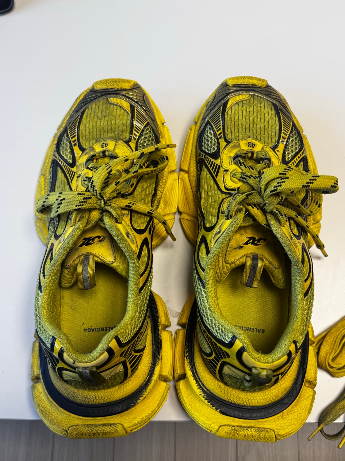 발렌시아가 3XL 옐로우 43 상품이미지3