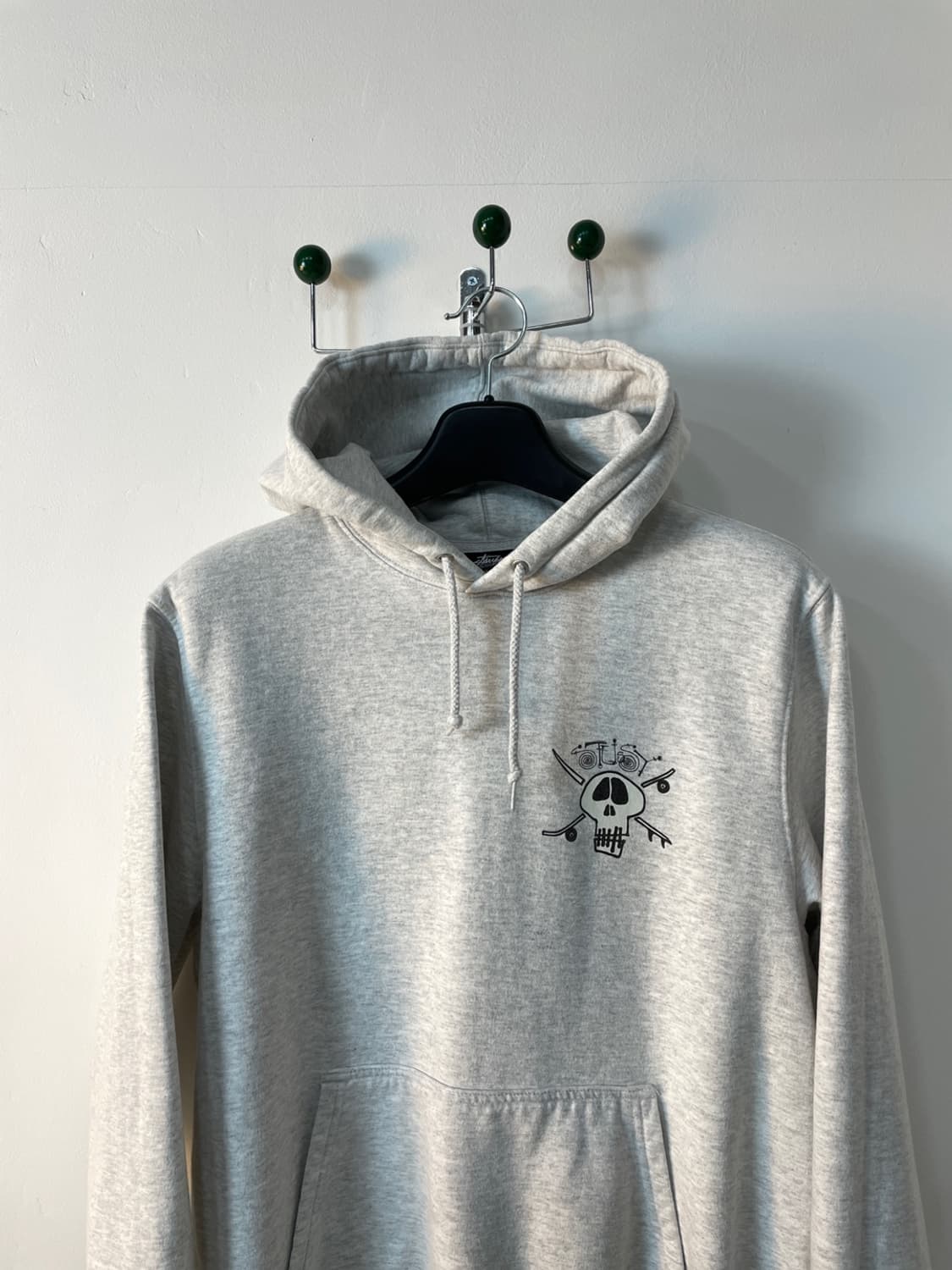 스투시 서프 스케이트 스컬 후드 상품이미지2