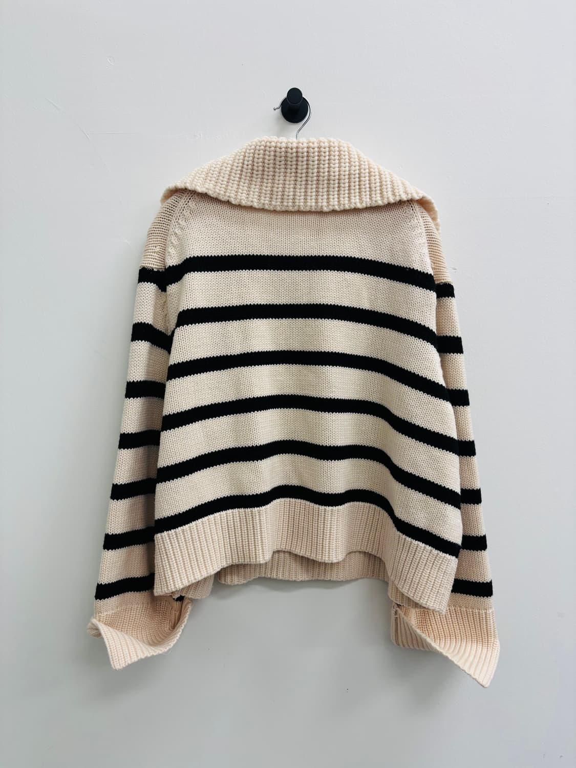 케이트 KHAITE 100% 캐시미어 스트라이프 니트 상품이미지5