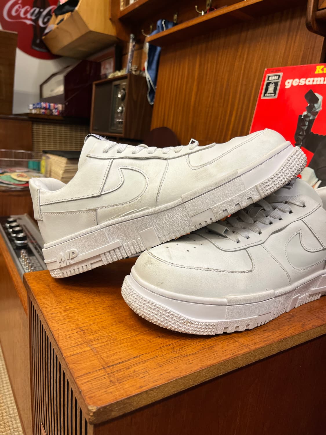 나이키 에어포스1 픽셀 스니커즈 상품이미지6