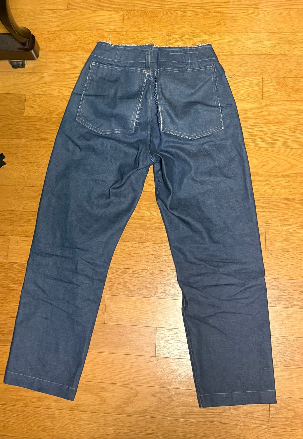 카미엘 포트젠스 24fw 노멀진 블루 상품이미지2