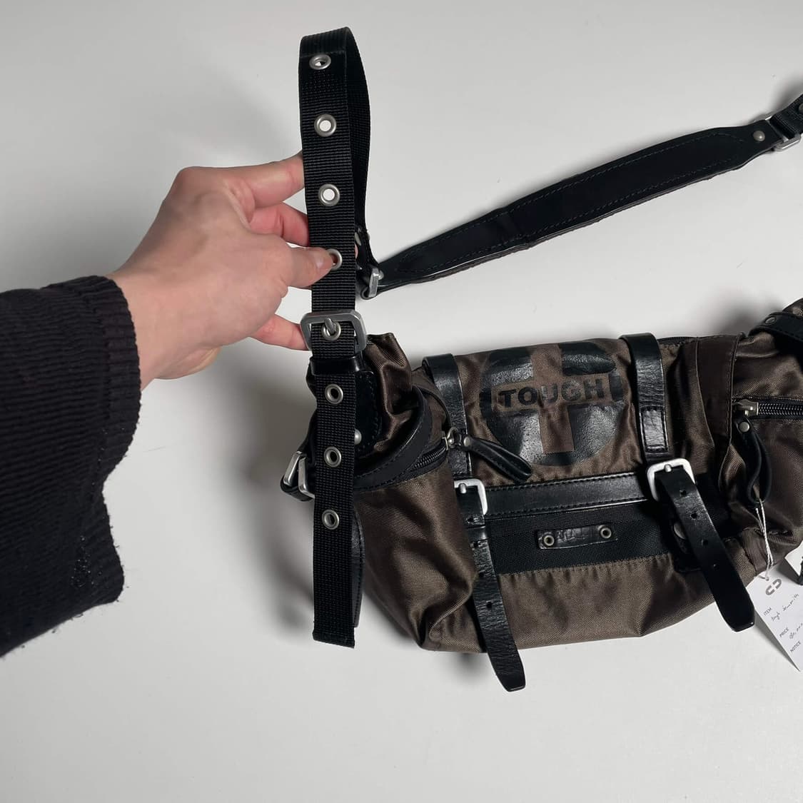 Tough jeansmith 크로스 패턴 크로스백 상품이미지5