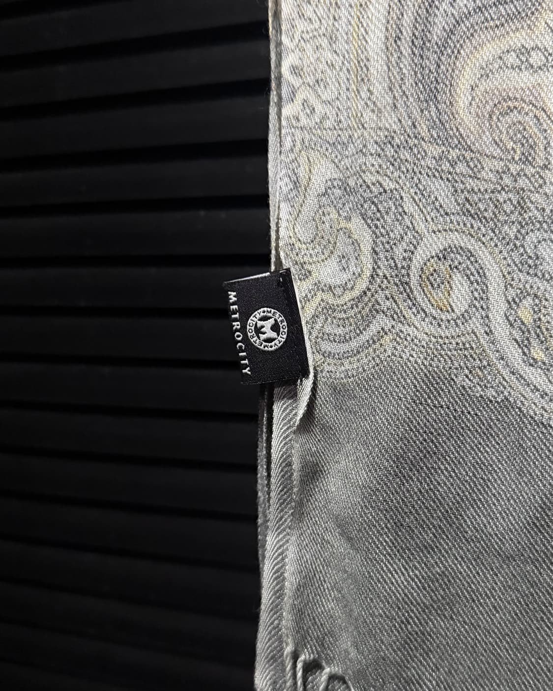 메트로시티 페이즐리 플라워 그레이 회색 울 머플러 목도리 에스닉 웨스턴 상품이미지6