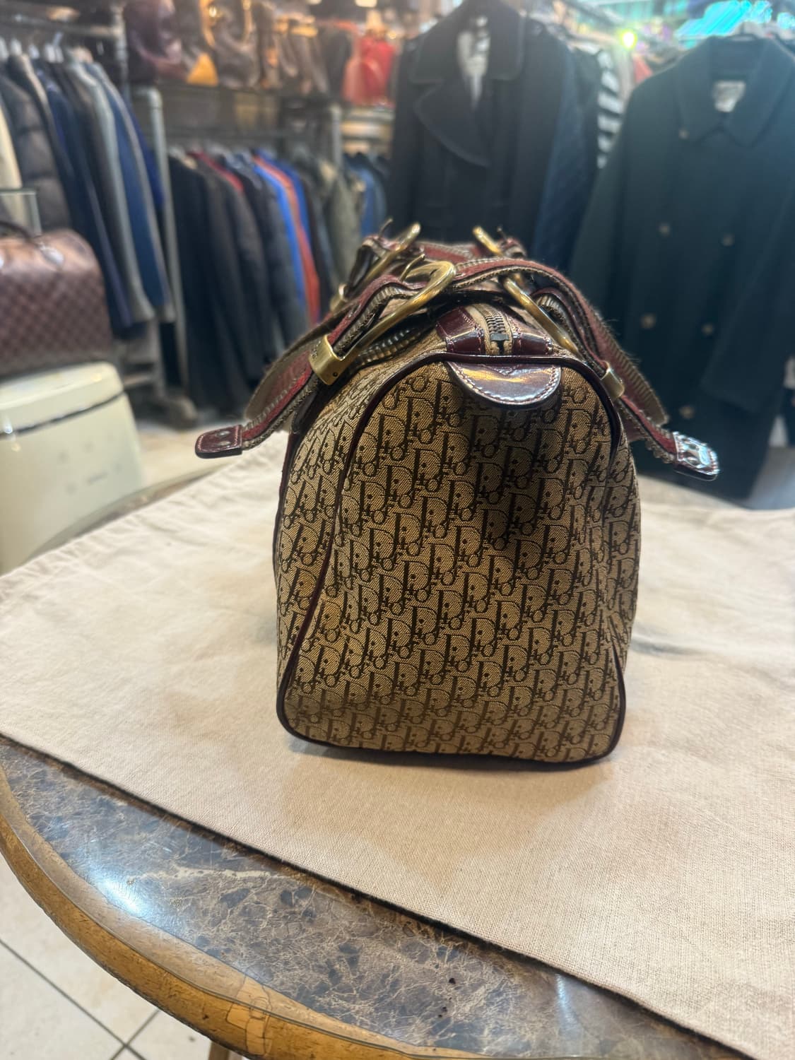 정품 디올 오빌리크 토트백 팝니다 상품이미지3