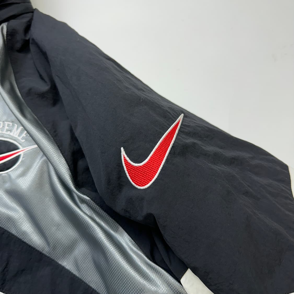 SUPREME x NIKE 슈프림 나이키 스포츠 자켓 상품이미지5
