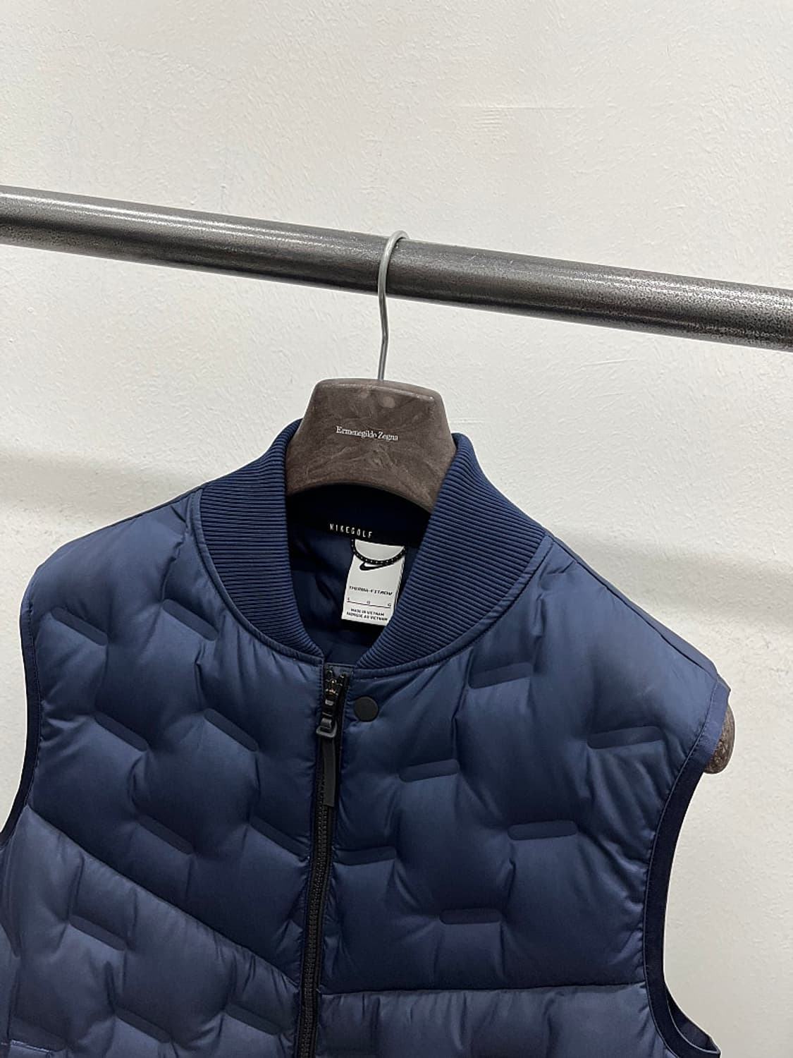 100) 나이키 골프 써마핏 다운베스트  상품이미지4