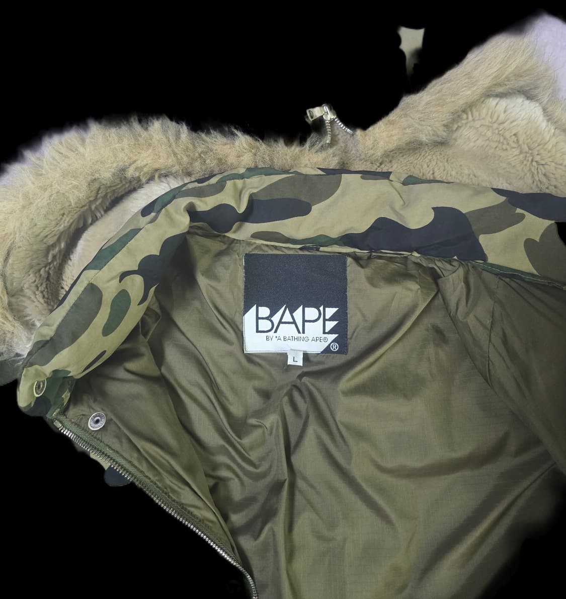 베이프 다운패딩 상품이미지4