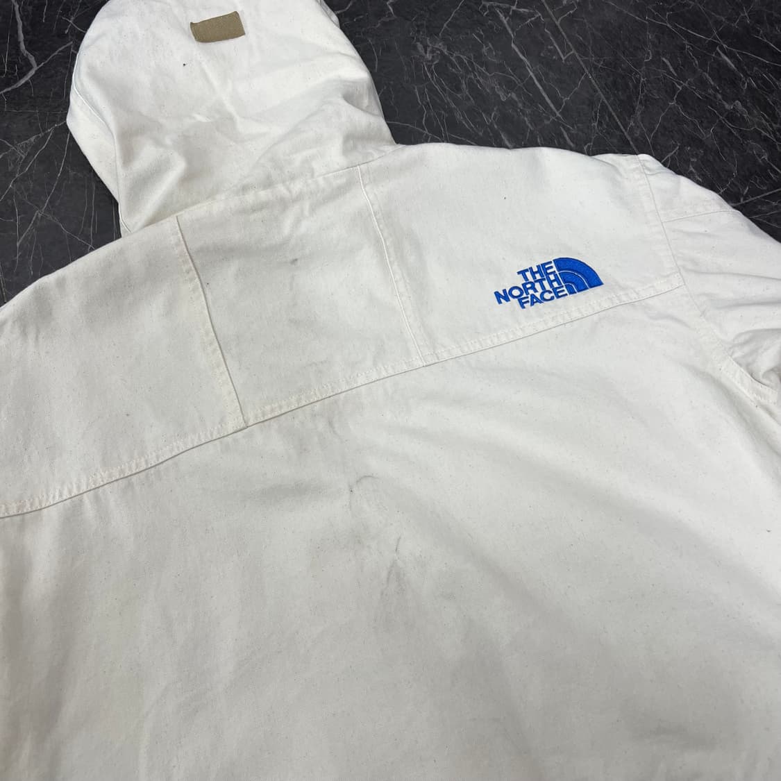 노스페이스 x 온라인 세라믹스 86 마운틴 후드 자켓 상품이미지9