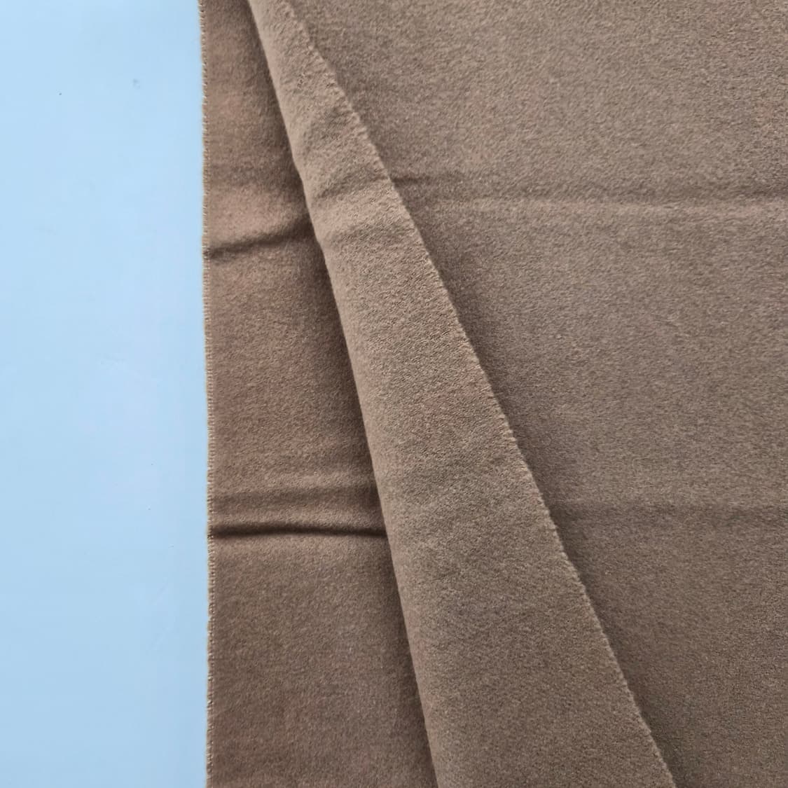 펜디 브라운 머플러 상품이미지3