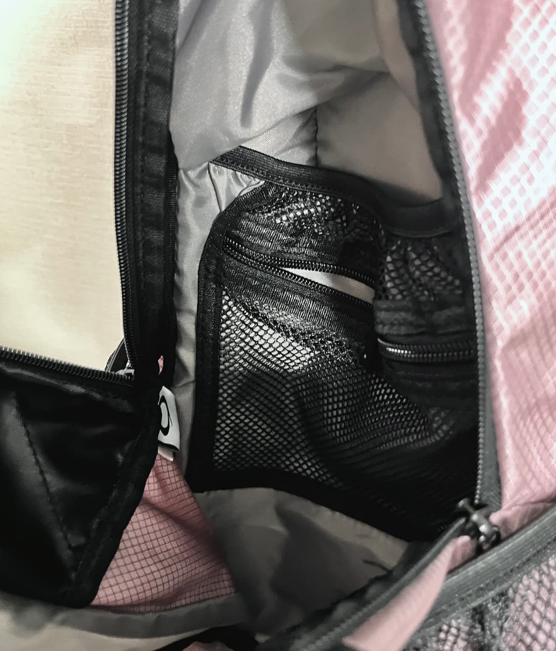 노이아고 멀티 로고 백팩 (핑크) 상품이미지4