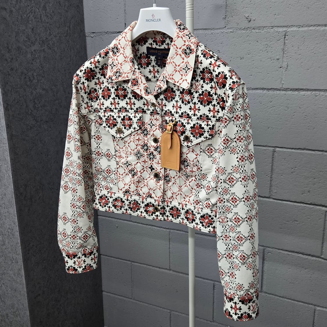 백화점판 / 루이비통 LV 플로랄 모노그램 데님 자켓 36 상품이미지1