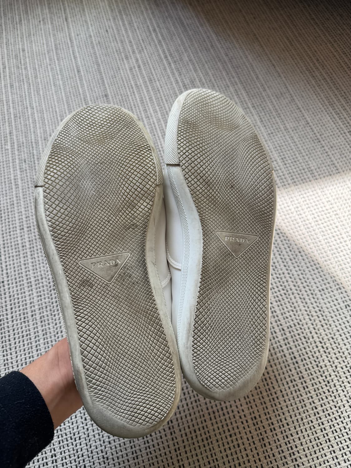 프라다 플랫 스니커즈 상품이미지6