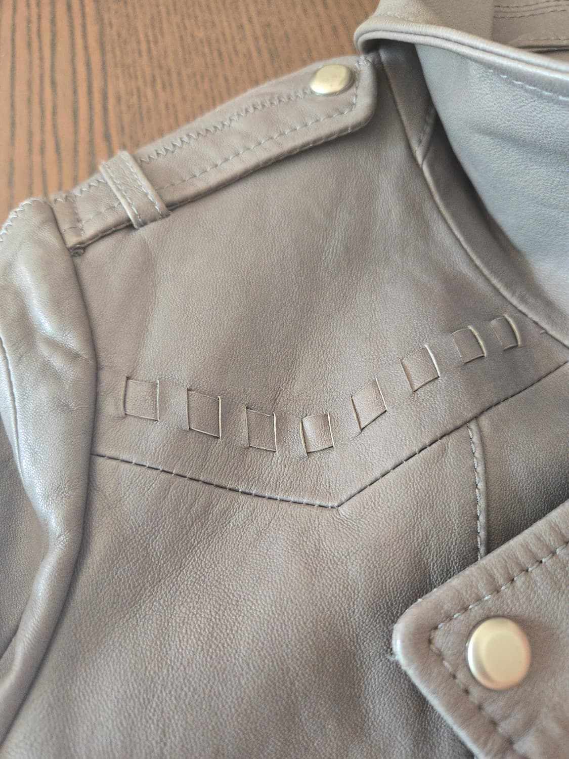 (44반) 마쥬 maje 램스킨 라이더 자켓 (애토프?) 상품이미지4