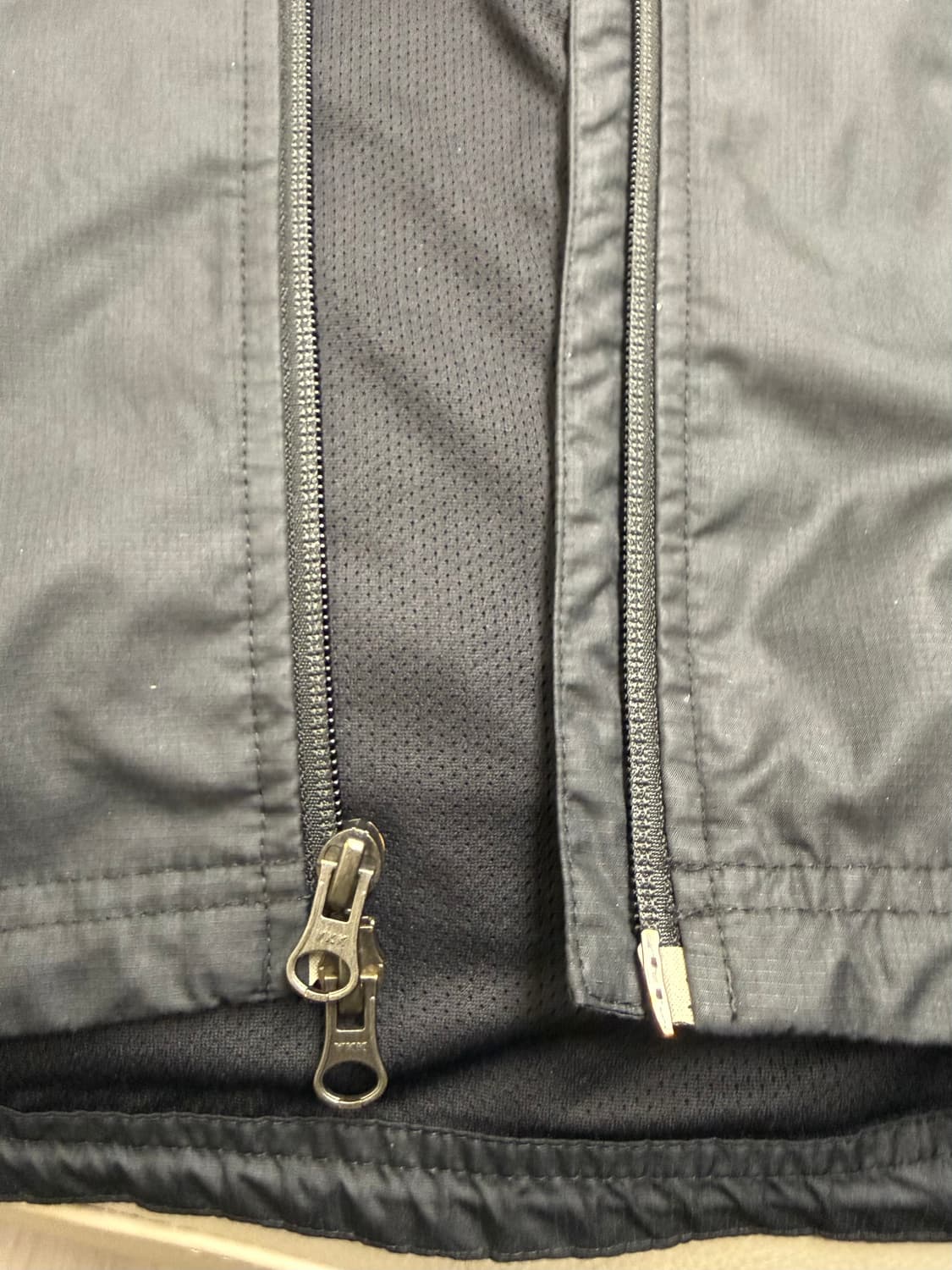 아스날 나이키 바람막이 상품이미지9